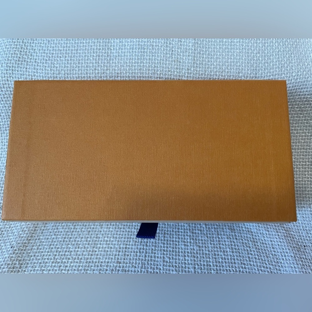 Louis Vuitton gift box (empty) - Picture 2 of 9